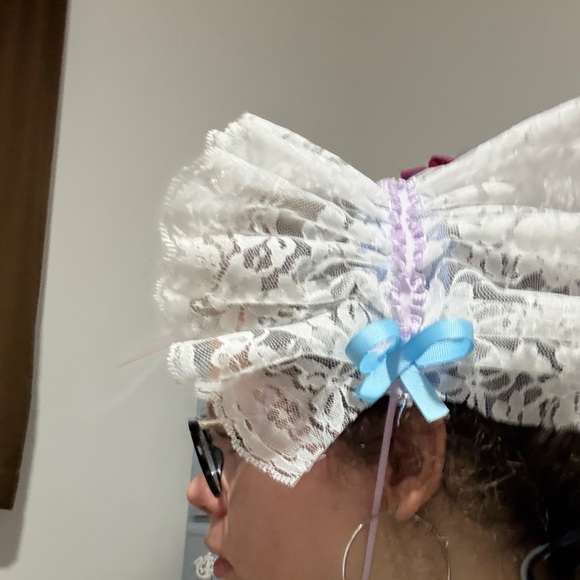 Lolita lace head dress - Picture 2 of 4